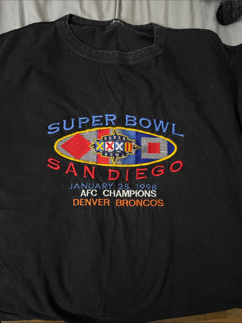Denver Broncos Black Super Bowl San Diego 1998 Graphic Tee